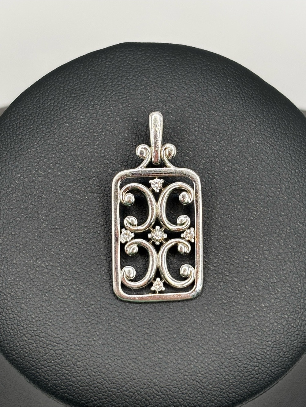 MONICA RICH KOSANN STERLING SILVER GATE LOCKET W/ SAPPHIRE- PENDANT ONLY - Picture 6 of 10